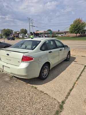 2010 Ford Focus, $3995. Photo 2