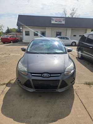 2012 Ford Focus, $5990. Photo 4