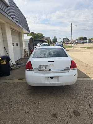 2011 Chevrolet Impala, $1995. Photo 7