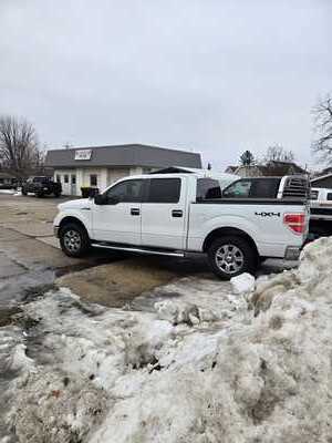 2012 Ford F150 Crew Cab, $9990. Photo 2