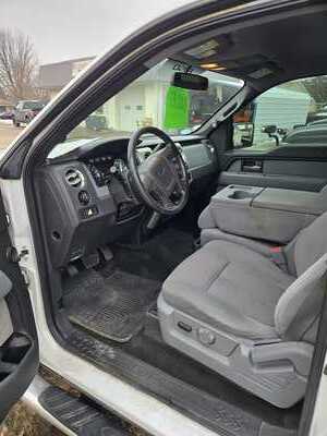 2012 Ford F150 Crew Cab, $9990. Photo 4