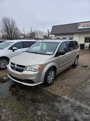 2016 Dodge Caravan, Grand, $3490. Photo 1