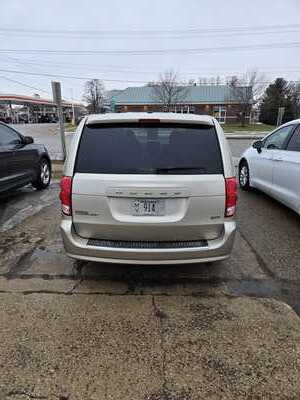 2016 Dodge Caravan, Grand, $3490. Photo 8