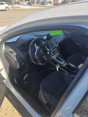 2012 Ford Focus, $4990. Photo 5