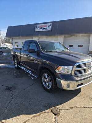 2016 RAM 1500 Ext Cab, $12995. Photo 3