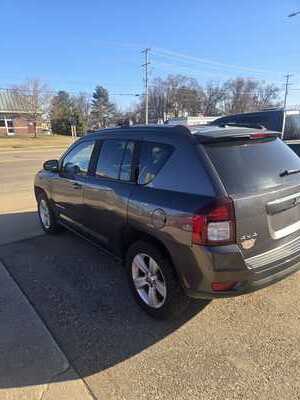 2016 Jeep Compass, $7500. Photo 6