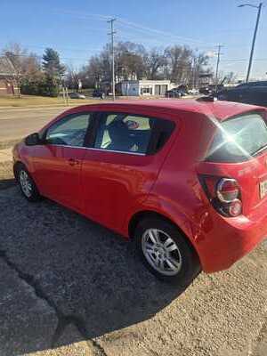 2015 Chevrolet Sonic, $3990. Photo 6