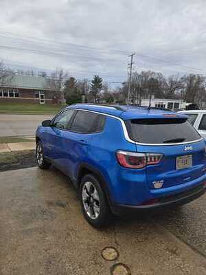 2020 Jeep Compass, $9995. Photo 6