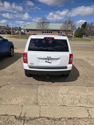 2014 Jeep Patriot, $4990. Photo 5
