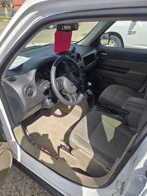 2014 Jeep Patriot, $4990. Photo 7