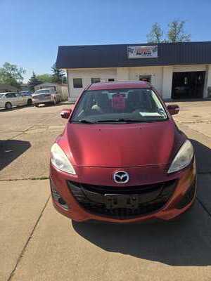 2013 Mazda Mazda5, $3500. Photo 2