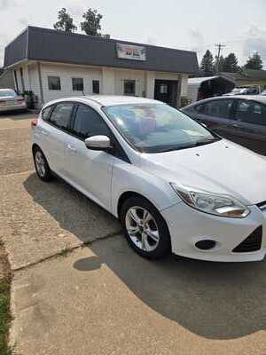 2014 Ford Focus, $6990. Photo 3