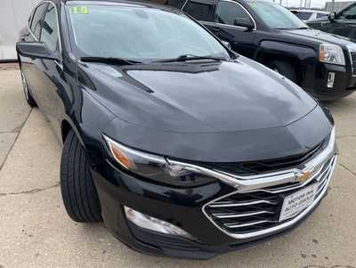 2019 Chevrolet Malibu, $15395. Photo 1