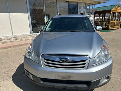 2012 Subaru Outback, $4975. Photo 3