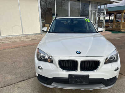 2015 BMW X1, $9999. Photo 3