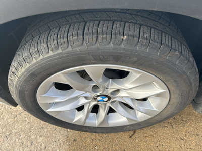 2015 BMW X1, $9999. Photo 9