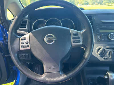 2009 Nissan Versa, $4095. Photo 6
