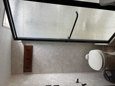 2014 Fifth Wheel Montanna, $27000. Photo 7