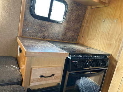 2022 Scamp 7500K, $28000. Photo 7