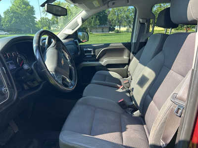 2014 Chevrolet 1500 Crew Cab, $10995. Photo 5