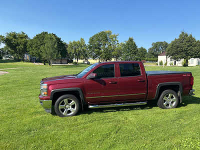 2014 Chevrolet 1500 Crew Cab, $10995. Photo 1