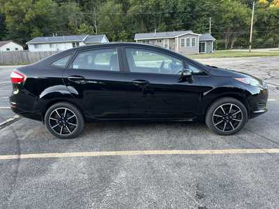 2019 Ford Fiesta, $10300. Photo 3