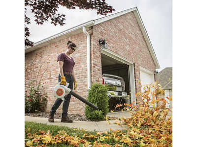 0 Stihl BG 50, $149. Photo 4