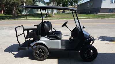 2024 E-z-go Express S4 Gas, $12799. Photo 3