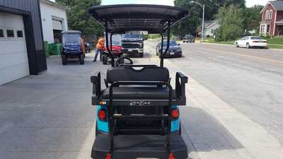 2024 E-z-go Valor 4 EX1, $10796. Photo 2