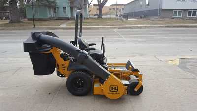 2023 Hustler Turf Equipme FasTrak 60 in. Kawas, $10998. Photo 2