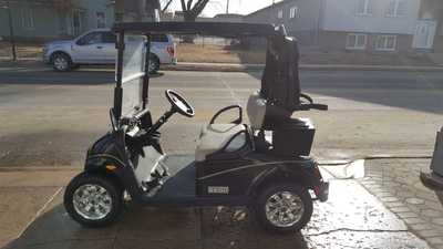 2014 E-z-go Freedom RXV Electric, $4995. Photo 1