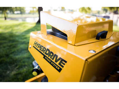 2025 Hustler Turf Equipme Super 104 in. Kawasa, $. Photo 11