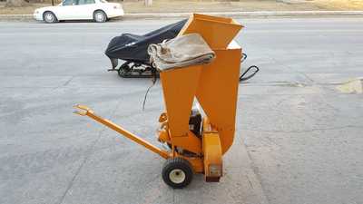 2015 Cub Cadet cs2210, $675. Photo 4