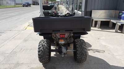 2004 Polaris Magnum 330 4x4, $2995. Photo 5