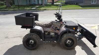 2004 Polaris Magnum 330 4x4, $2995. Photo 1