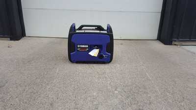 0 Yamaha EF2200is`, $929. Photo 1