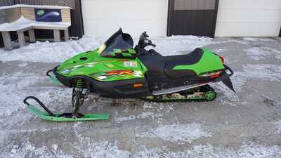 2001 Arctic Cat ZR® 500, $995. Photo 2