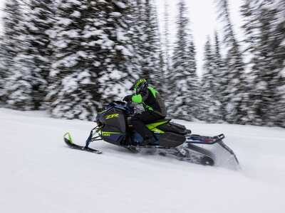 2024 Arctic Cat ZR 600 137 ATAC ES, $8495. Photo 12