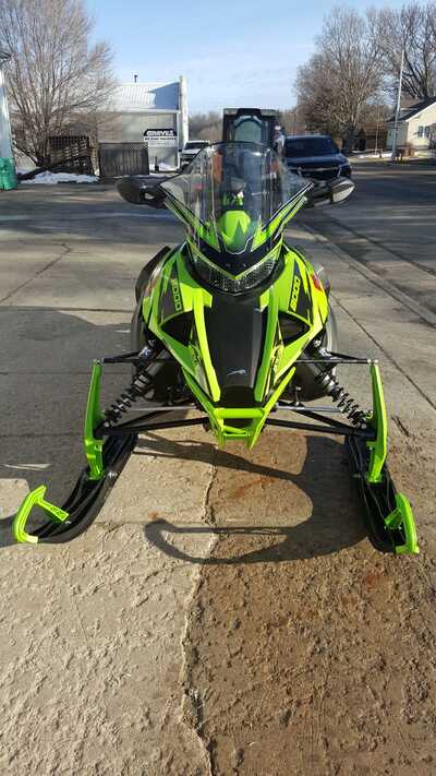 2023 Arctic Cat ZR 8000 137 ES QS3, $8995. Photo 3