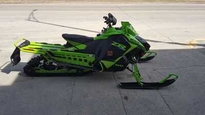 2024 Arctic Cat ZR 600 R-XC 137 ES, $0. Photo 2