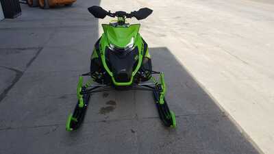 2024 Arctic Cat ZR 600 R-XC 137 ES, $0. Photo 3
