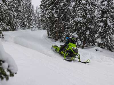 2024 Arctic Cat ZR 600 R-XC 137 ES, $0. Photo 7