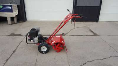0 Troy-bilt Pony 250 cc 16 in. R, $1729. Photo 1