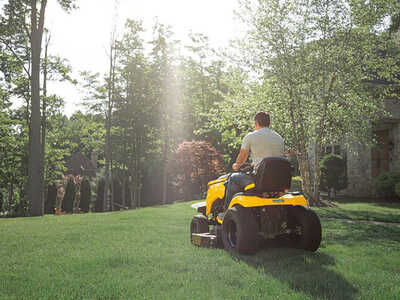 2026 Cub Cadet XT2 Enduro Series XT, $3999. Photo 9