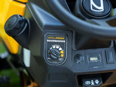 2026 Cub Cadet XT1 LT42 IntelliPOWE, $2549. Photo 11