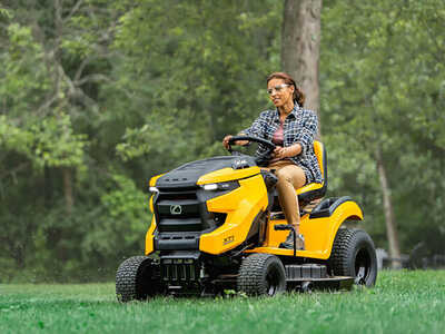2026 Cub Cadet XT1 LT50 50 in. Kohl, $3195. Photo 8