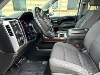 2016 GMC 1500 Crew Cab, $15900. Photo 10