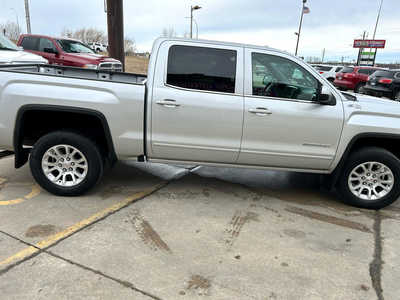 2016 GMC 1500 Crew Cab, $15900. Photo 9