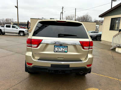2012 Jeep Grand Cherokee, $9900. Photo 4