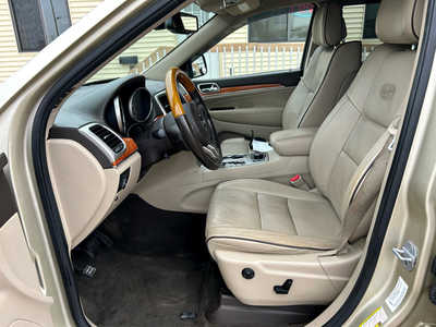 2012 Jeep Grand Cherokee, $9900. Photo 9